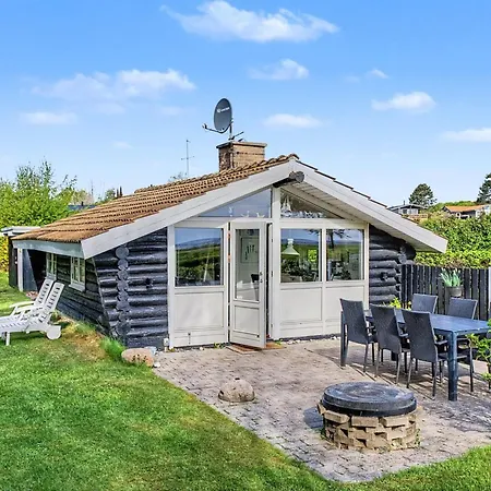 Kato - 125m From The Sea By Interhome *