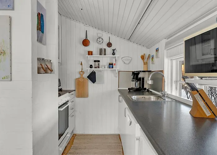 Kato - 125m From The Sea By Interhome Dom wakacyjny *